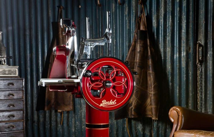 La Bella Machina — A Visit to the Van Berkel Factory on the Foothills of the Alps